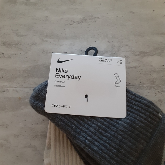 NIKE Everyday Wool Blend Socks ( 2pk ) - Picture 2 of 6
